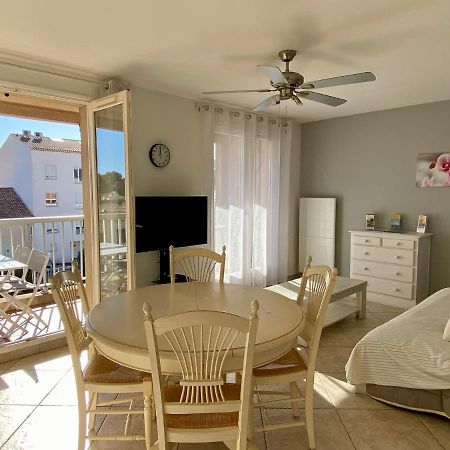 Ferienwohnung Les Locations Cinaureva "Les Iles D'Or" La Londe-les-Maures Exterior foto